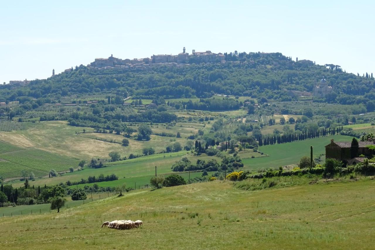 Cugusi Bnb Montepulciano Stazione Esterno foto