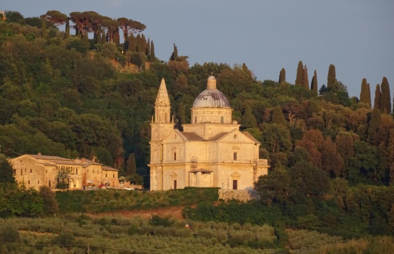 Cugusi Bnb Montepulciano Stazione Esterno foto